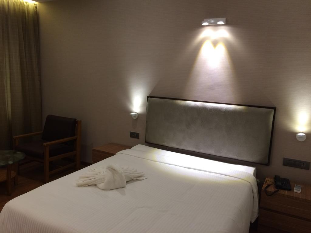 Brownstar Boutique Hotel 钦奈 外观 照片