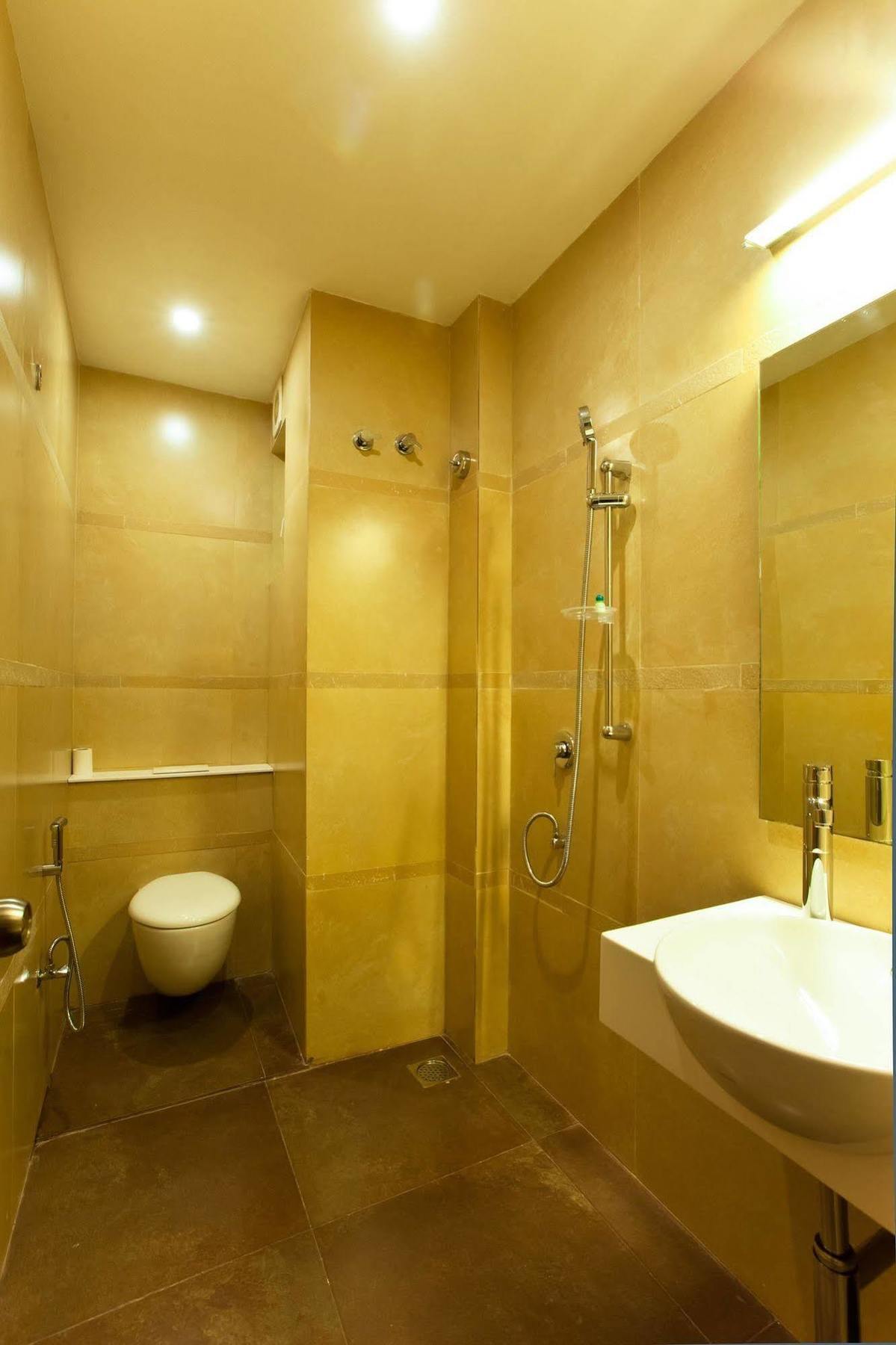 Brownstar Boutique Hotel 钦奈 外观 照片